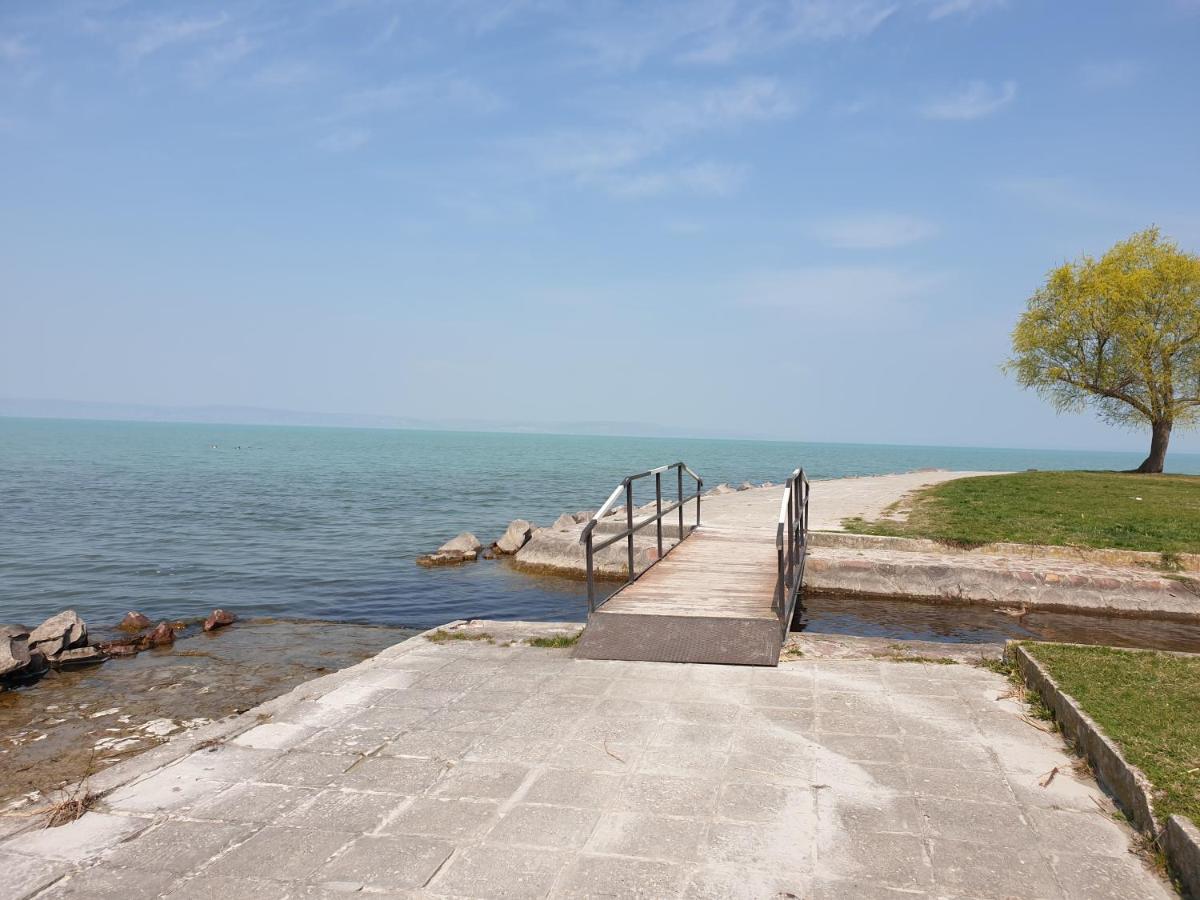 Best Silver Apartman Siofok Exterior photo